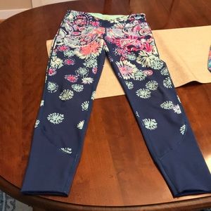 Lilly Pulitzer Luxletic Weekender Legging